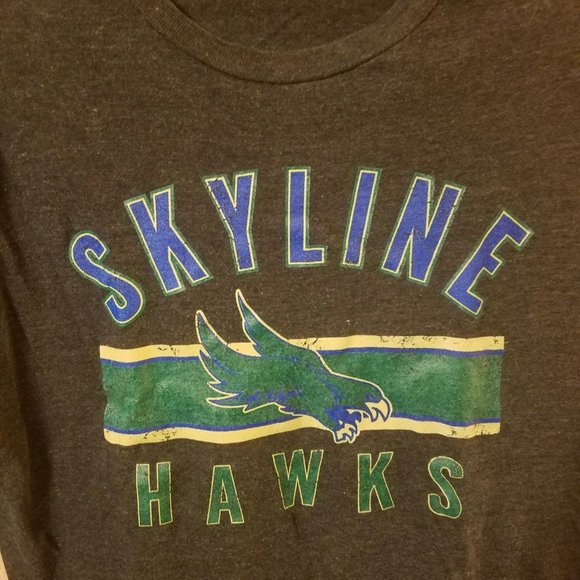 Skyline Hawks Shirt SMALL Short Sleeve Graphic  D3 - Picture 2 of 3
